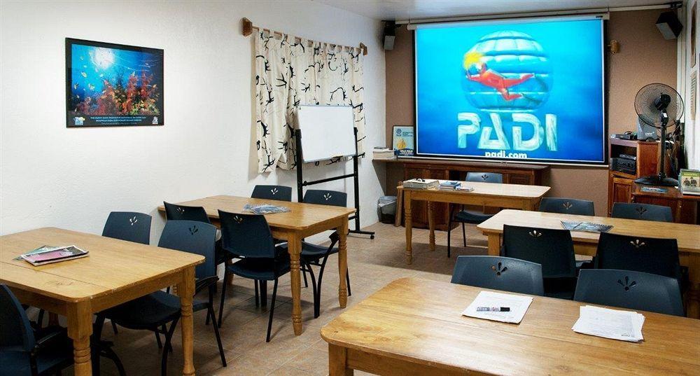 Easy Diving And Beach Resort Sipalay Exterior foto