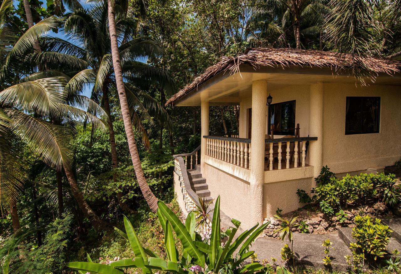 Easy Diving And Beach Resort Sipalay Exterior foto