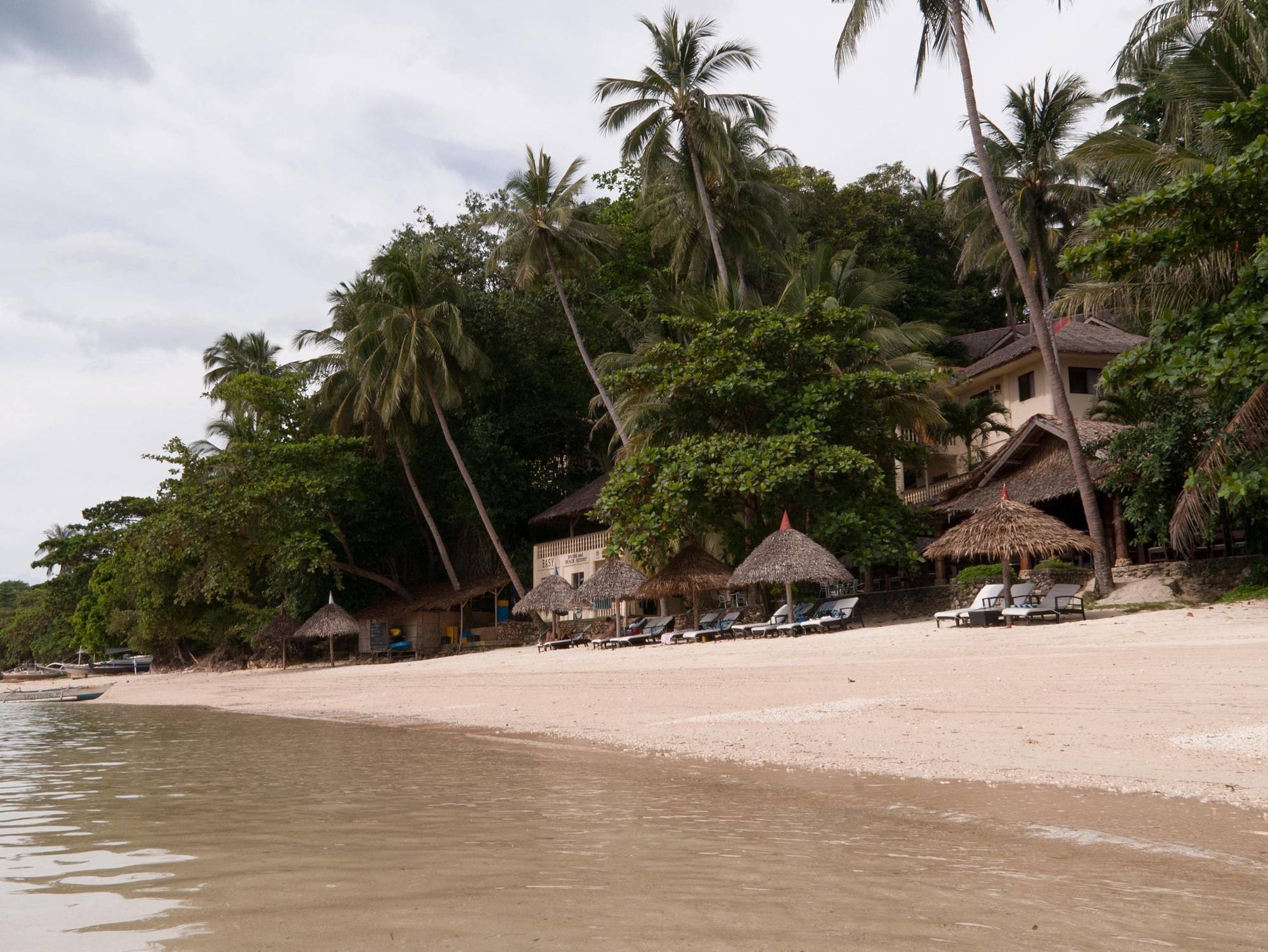 Easy Diving And Beach Resort Sipalay Exterior foto
